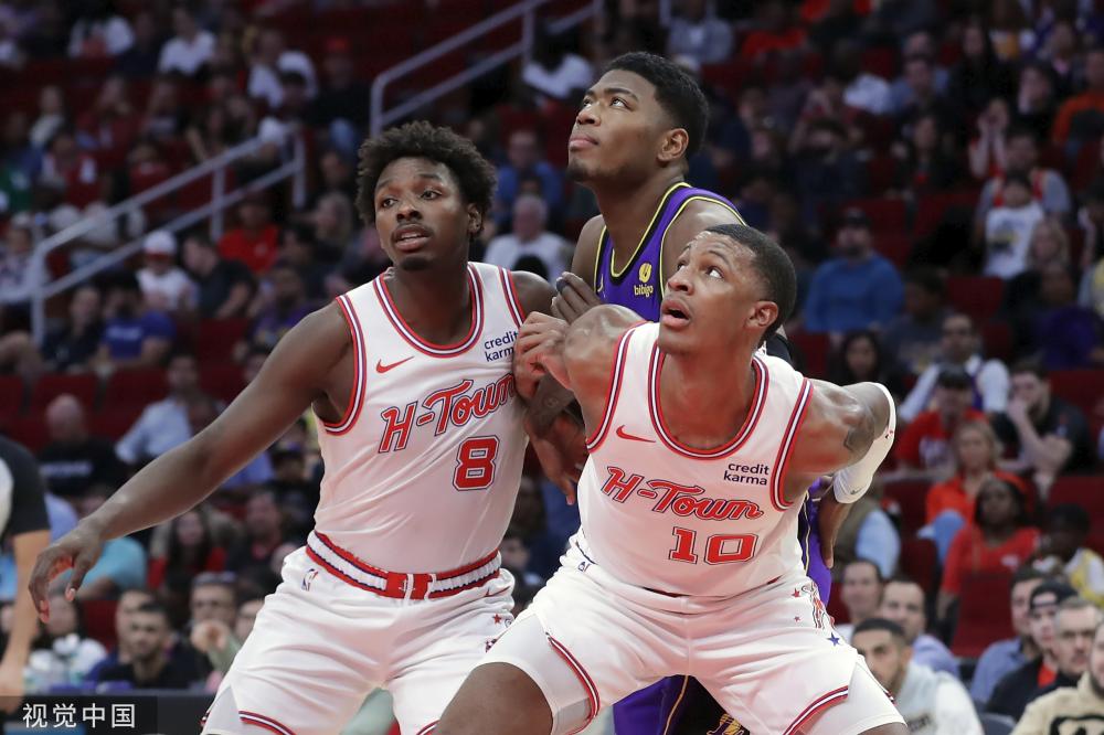 美国队显得 美国队显得