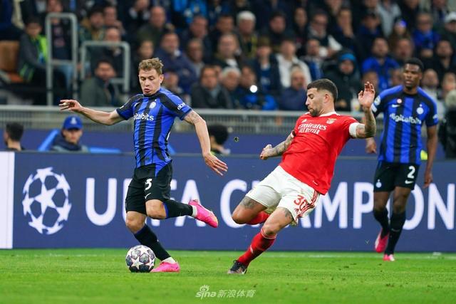 在场面上难 在场面上难